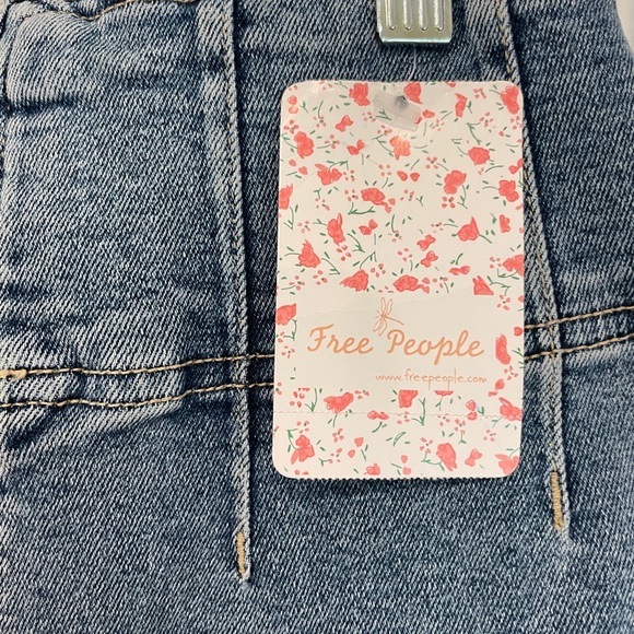 Free People Mini Jean Skirt / New with Tags - Picture 6 of 6